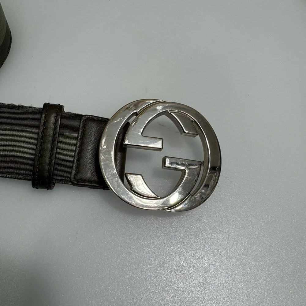 Gucci Green and Silver Belt with GG Logo Buckle 85/34